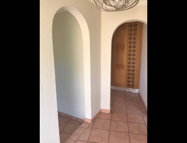 3 bed property to rent in BONAERO PARK